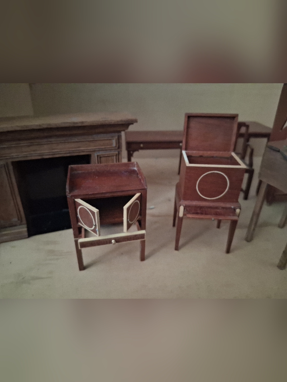 Vintage 1980s Miniature Wooden Dollhouse Living Room Furniture Set - Picture 7 of 9